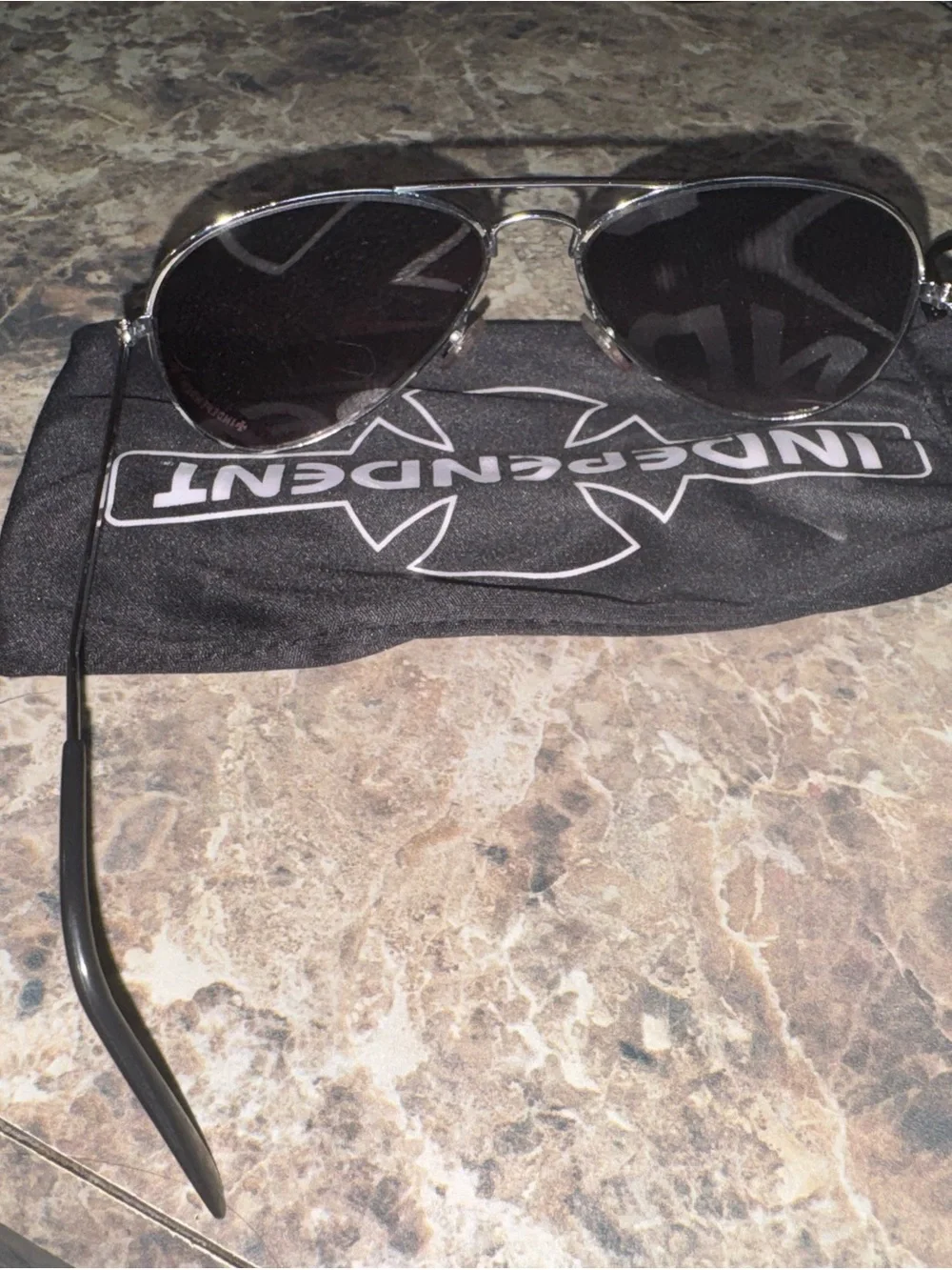 Men's Aviator Sunglasses in Black - Independent brand